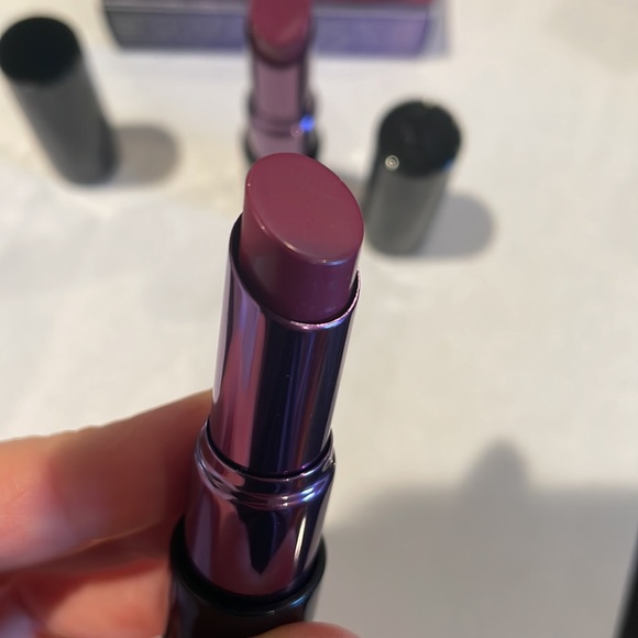 Urban Decay “Matte After Dark” - Picture 3 of 11